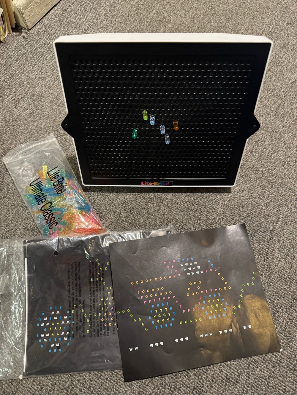 Lite-Brite Classic Light Peg Board with Multicolor Pegs